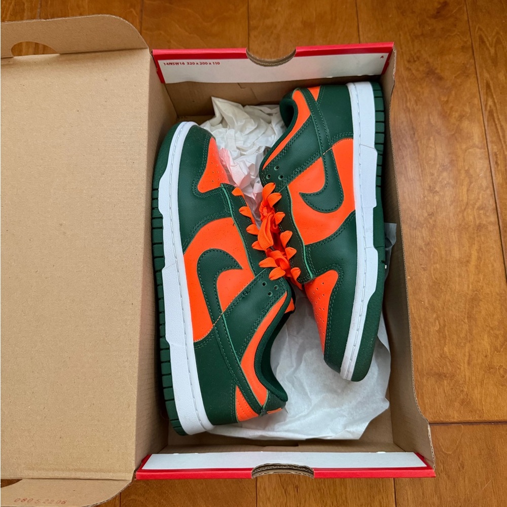 Nike Dunk Low ‘Miami Hurricanes’